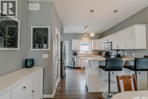 714 Sutter Crescent, Saskatoon, SK - Indoor Photo Showing Kitchen With Upgraded Kitchen