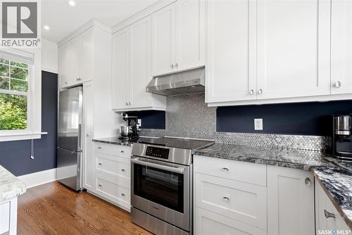 2666 Angus Boulevard, Regina, SK - Indoor Photo Showing Kitchen With Upgraded Kitchen