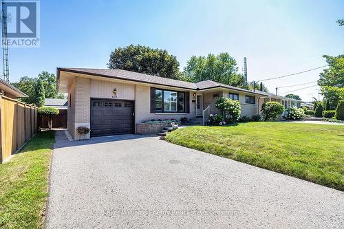 403 ROSSMOUNT AVENUE  Oshawa (Northglen), ON L1J 3K5