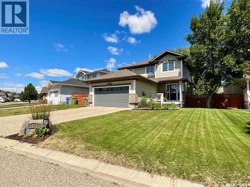 1619 Wingert Drive N, Regina, SK - Outdoor With Facade