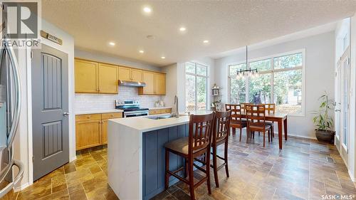 1619 Wingert Drive N, Regina, SK - Indoor Photo Showing Kitchen