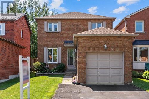24 FERNBANK PLACE  Whitby, ON L1R 1S9