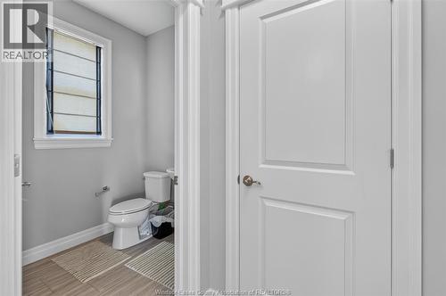 353 Benjamin, Belle River, ON - Indoor Photo Showing Bathroom