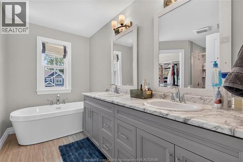 353 Benjamin, Belle River, ON - Indoor Photo Showing Bathroom