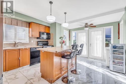 1 Beechnut Crescent, Clarington, ON - Indoor Photo Showing Kitchen