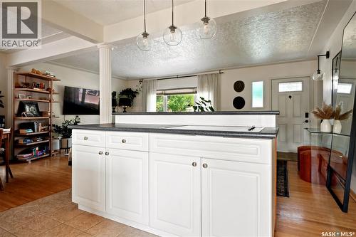3606 Queen Street, Regina, SK - Indoor