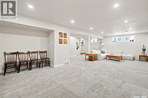 3606 Queen Street, Regina, SK - Indoor
