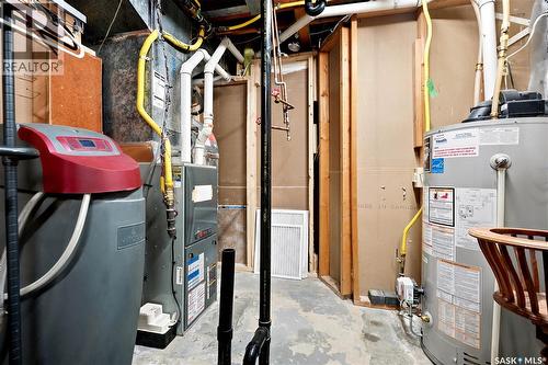 3606 Queen Street, Regina, SK - Indoor Photo Showing Basement
