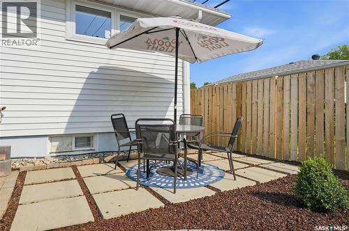 3606 Queen Street, Regina, SK - Outdoor With Exterior
