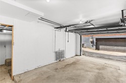 Garage - 