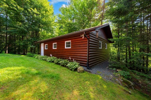 Garage - 39 Ch. De La Plage, Val-Des-Lacs, QC - Outdoor With Exterior