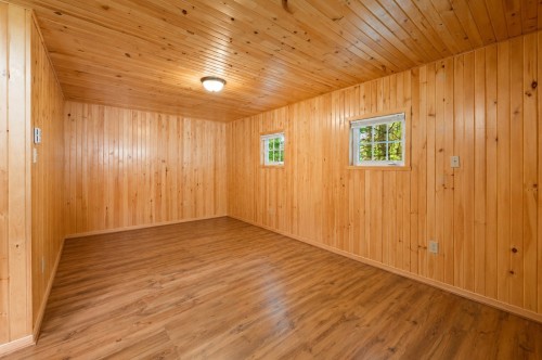 Atelier - 39 Ch. De La Plage, Val-Des-Lacs, QC - Indoor Photo Showing Other Room