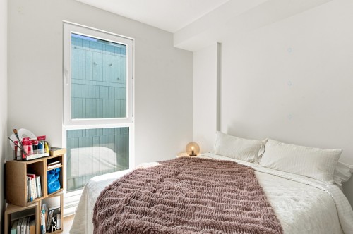 Master Bedroom - 718-2114 Rue Ste-Catherine E., Montréal (Ville-Marie), QC - Indoor Photo Showing Bedroom
