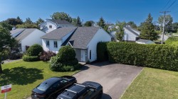 3013 Av. Bériot Boisbriand, QC J7H 1T7