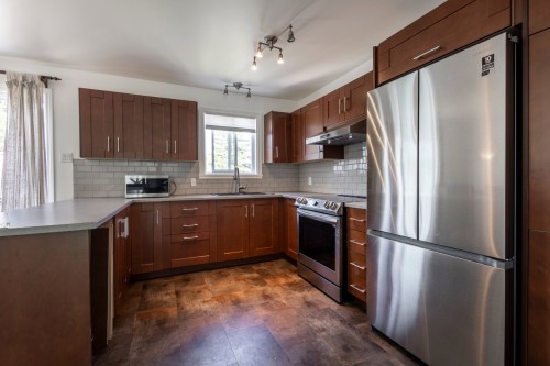 Cuisine - 3013 Av. Bériot, Boisbriand, QC - Indoor Photo Showing Kitchen
