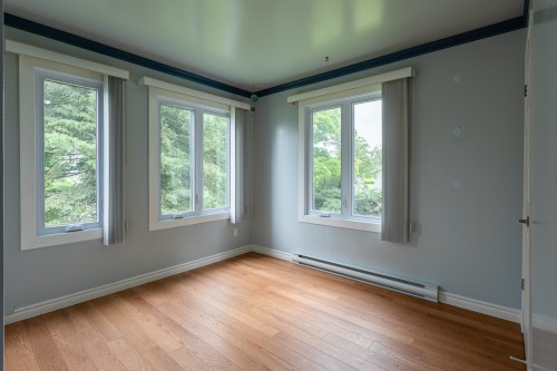 Chambre à coucher - 2143 Rue Labelle, Shawinigan, QC - Indoor Photo Showing Other Room