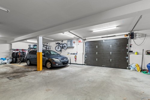 Garage - 101-78 Rue Chénier, Saint-Philippe, QC - Indoor Photo Showing Garage