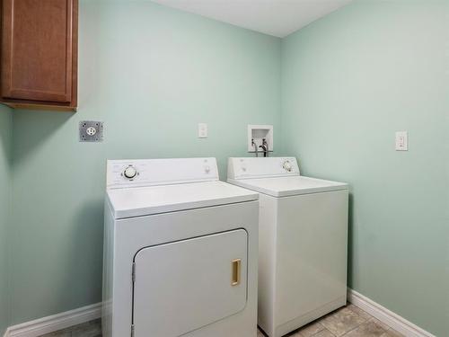 21 Blackmarsh Road, St. John'S, NL - Indoor Photo Showing Laundry Room