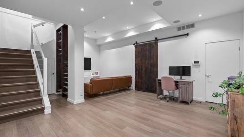 23-1818 Peak Point Court, West Kelowna, BC - Indoor Photo Showing Other Room
