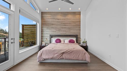 23-1818 Peak Point Court, West Kelowna, BC - Indoor Photo Showing Bedroom