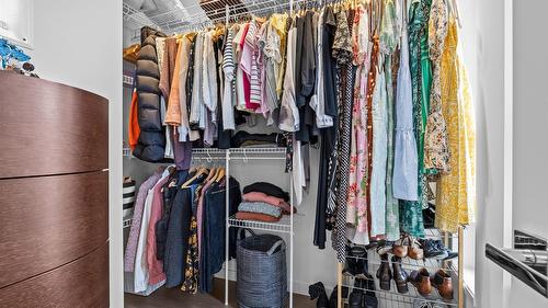 23-1818 Peak Point Court, West Kelowna, BC - Indoor With Storage