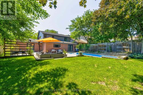 6 Mays Crescent, Hamilton (Waterdown), ON - Outdoor With Backyard