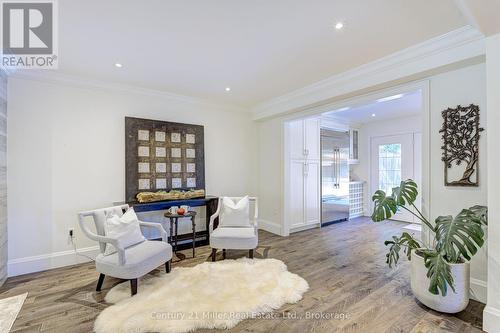 6 Mays Crescent, Hamilton (Waterdown), ON - Indoor Photo Showing Living Room