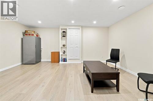 203 2007 Pohorecky Crescent, Saskatoon, SK - Indoor