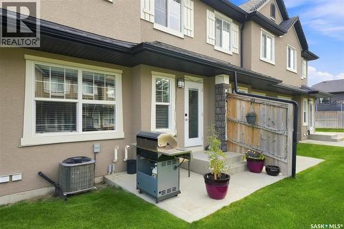 203 2007 Pohorecky Crescent, Saskatoon, SK - Outdoor