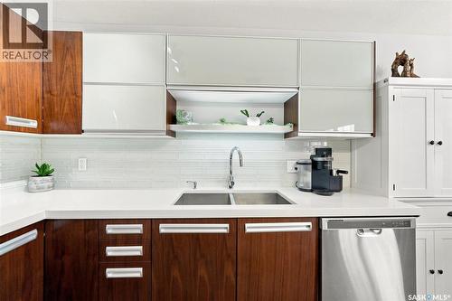 203 2007 Pohorecky Crescent, Saskatoon, SK - Indoor Photo Showing Kitchen With Double Sink With Upgraded Kitchen
