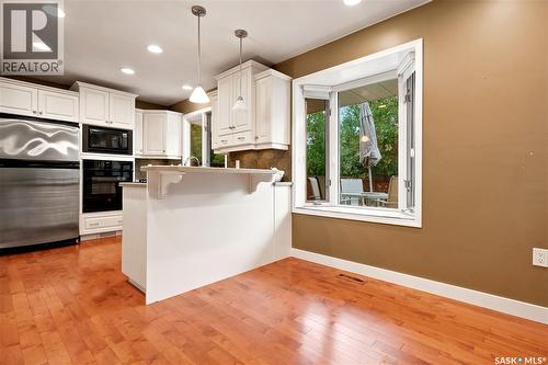 19 Thomson Avenue, Regina, SK - Indoor Photo Showing Kitchen