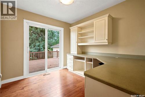 19 Thomson Avenue, Regina, SK - Indoor