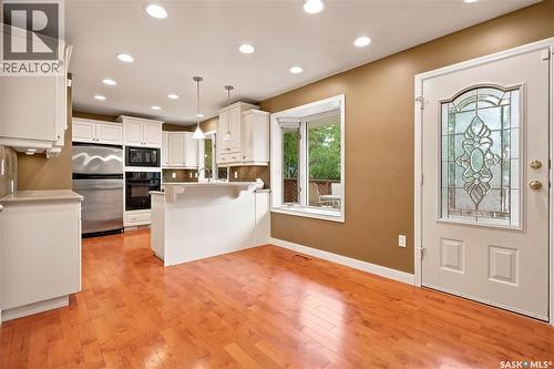 19 Thomson Avenue, Regina, SK - Indoor Photo Showing Kitchen