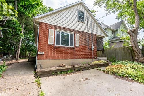 292 Christina STREET South  Sarnia, ON N7T 2N5