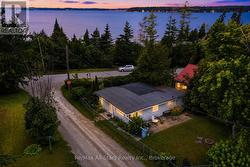 3 LEAF STREET Kawartha Lakes (Dunsford), ON K0M 1L0