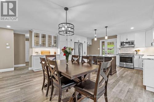 385 Kents Bay Road, Otonabee-South Monaghan, ON - Indoor Photo Showing Other Room