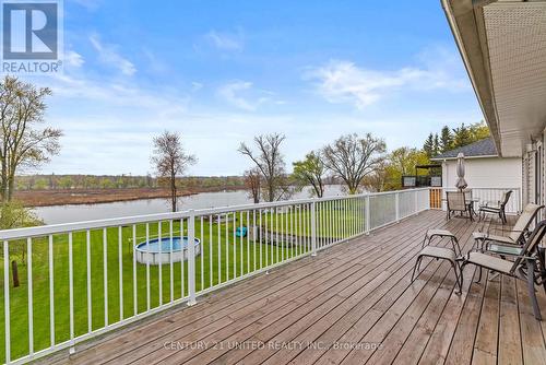 385 Kents Bay Road, Otonabee-South Monaghan, ON - Outdoor With Deck Patio Veranda With Exterior