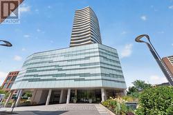 1108 - 485 RICHMOND ROAD  Ottawa, ON K2A 3W9