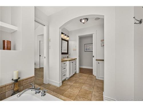 22 David Crt, Dieppe, NB 