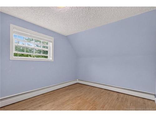 87 Milner Rd, Moncton, NB 