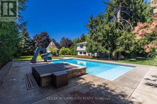 21 Kerman Avenue, Grimsby, ON - Outdoor With In Ground Pool With Backyard