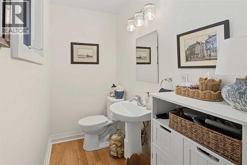5523 Dalhart Road Nw, Calgary, AB 