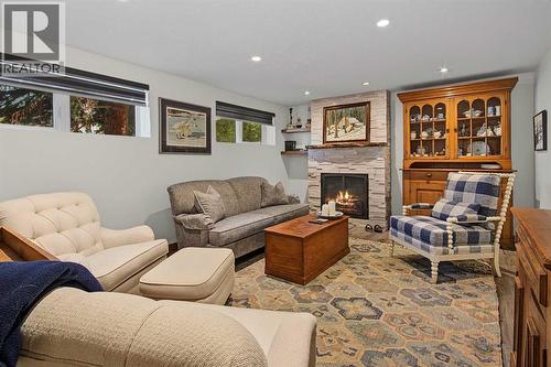 5523 Dalhart Road Nw, Calgary, AB 
