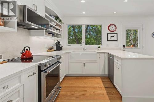 5523 Dalhart Road Nw, Calgary, AB 