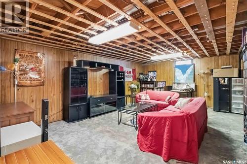 122 Assiniboine Drive, Saskatoon, SK - Indoor
