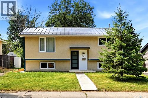 10 Osborne Crescent, Regina, SK - Outdoor