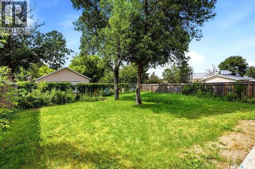10 Osborne Crescent, Regina, SK - Outdoor