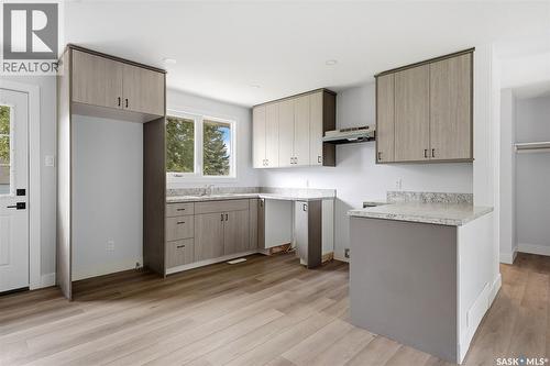 10 Osborne Crescent, Regina, SK - Indoor Photo Showing Kitchen