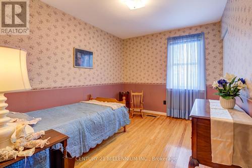 2 Durham Crescent, Brampton, ON - Indoor Photo Showing Bedroom