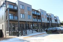 102 - 42 LOWES ROAD W Guelph (Clairfields/Hanlon Business Park), ON N1G 0H6